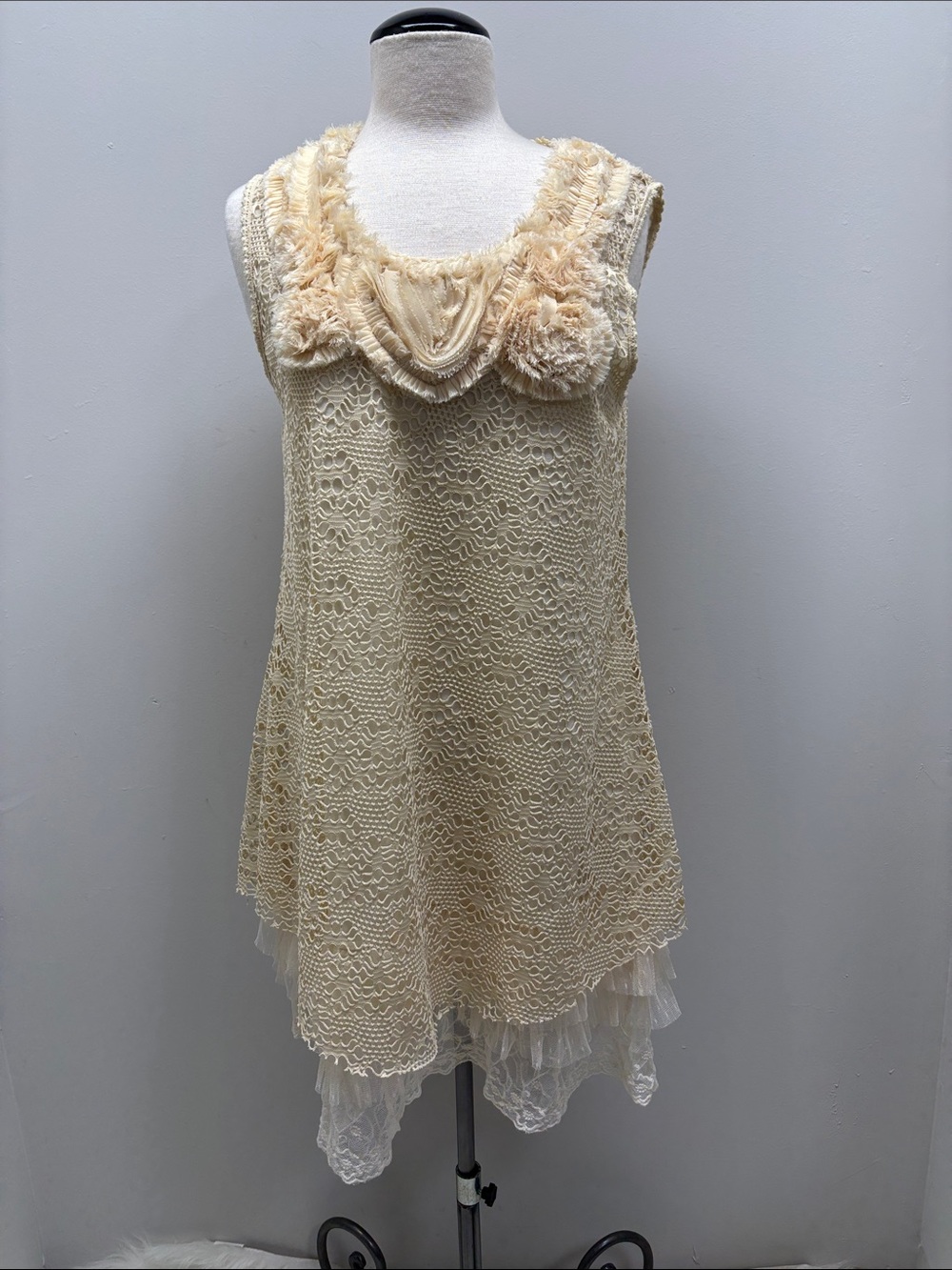 Pretty Angel Shift Dress Scoop Linen Blend Crochet Floral Boho Cottage SZ M